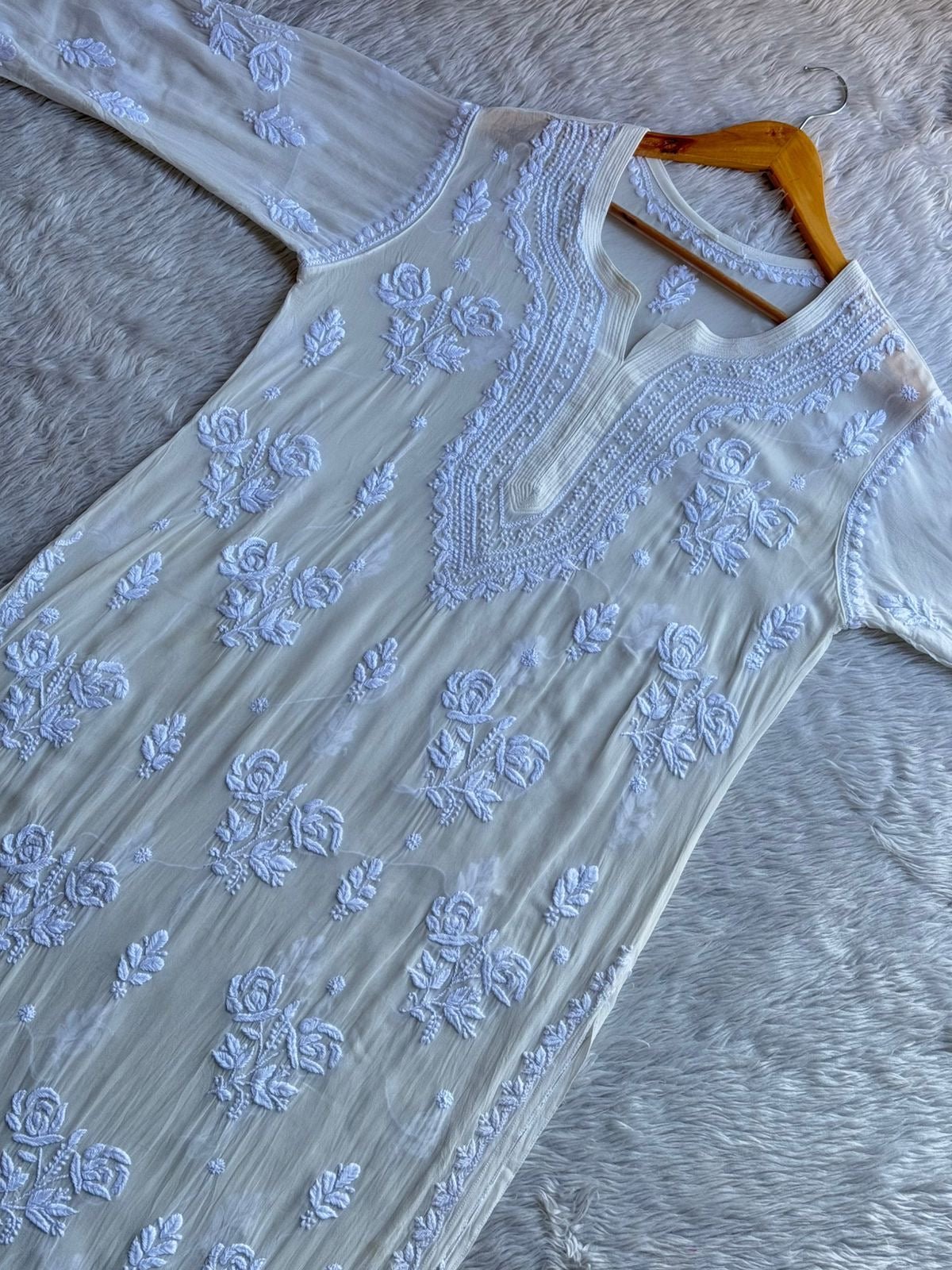 Boota Luxe Flowers Viscose Combo 👑 - Chikankari official