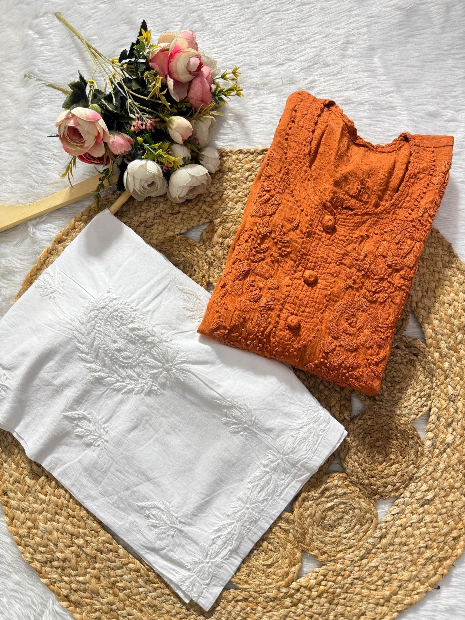 Brasso Cotton Dyed buttons kurti - Chikankari official