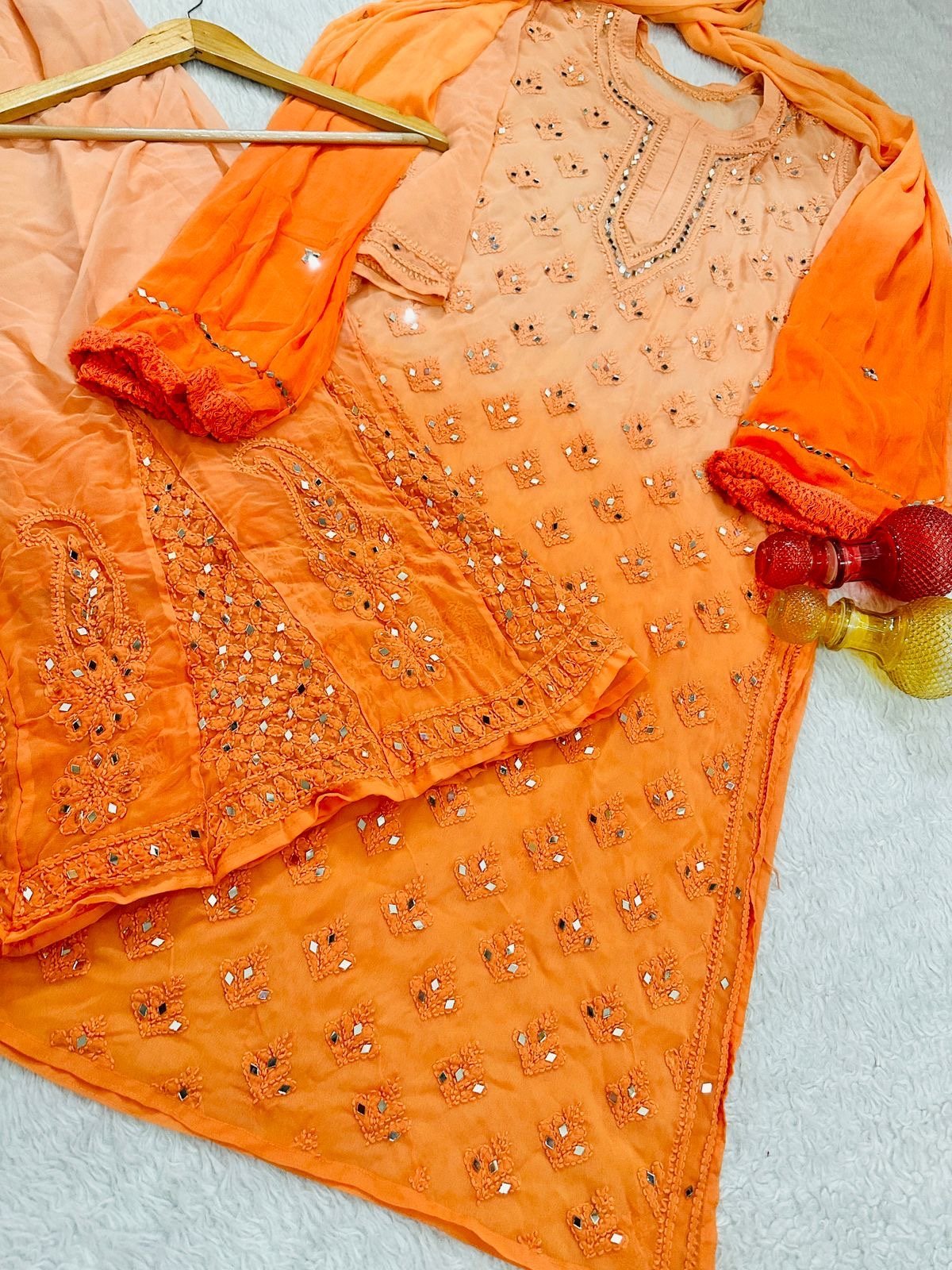Buti Jaal ombre 4pc Mirror Set Extra Shades - Chikankari official