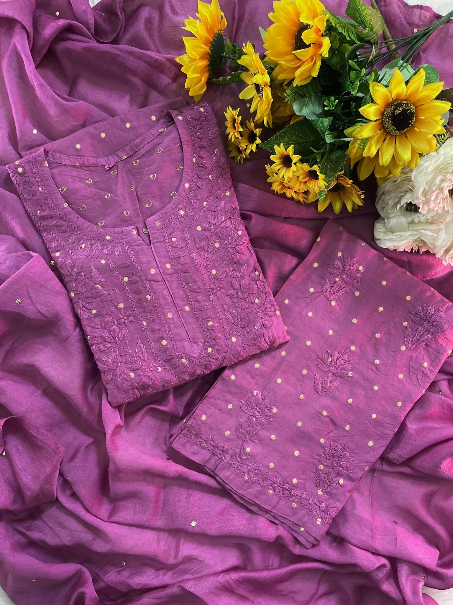 34 / purple