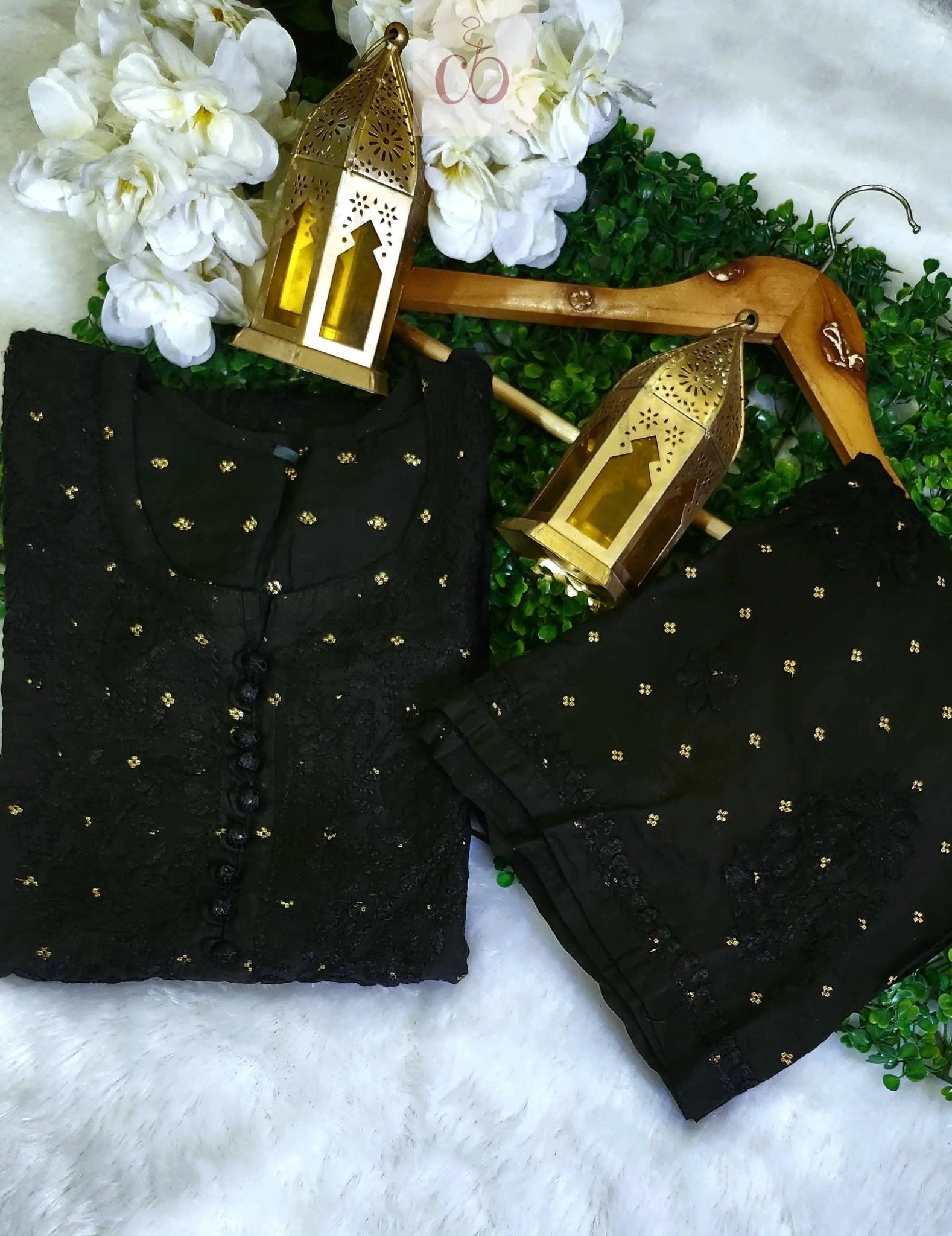 Chanderi Teeki Set ( Deepa Special) - Chikankari official