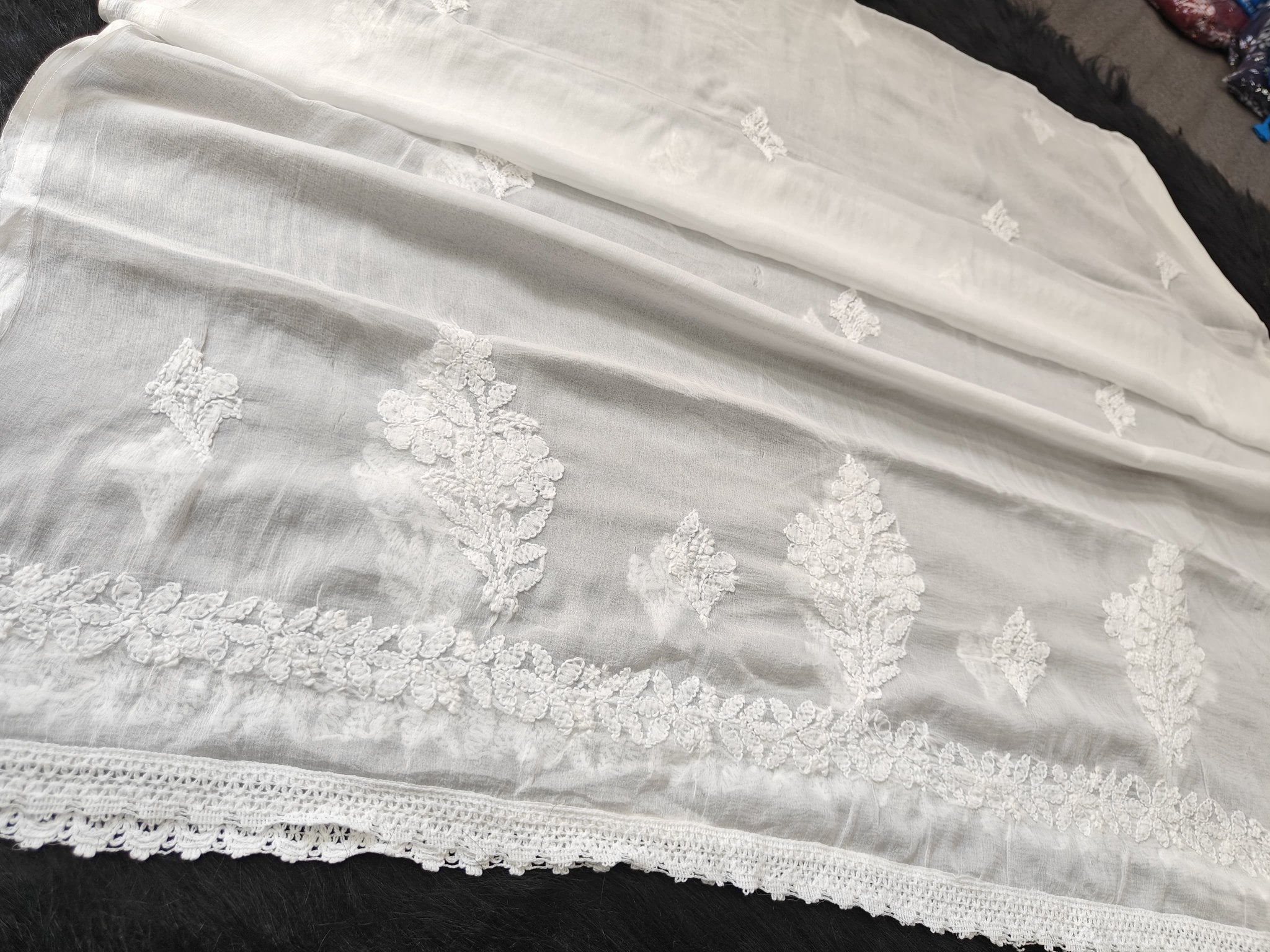 Chiffon dupatta with border boota And chandi pattern Along lace - Chikankari official