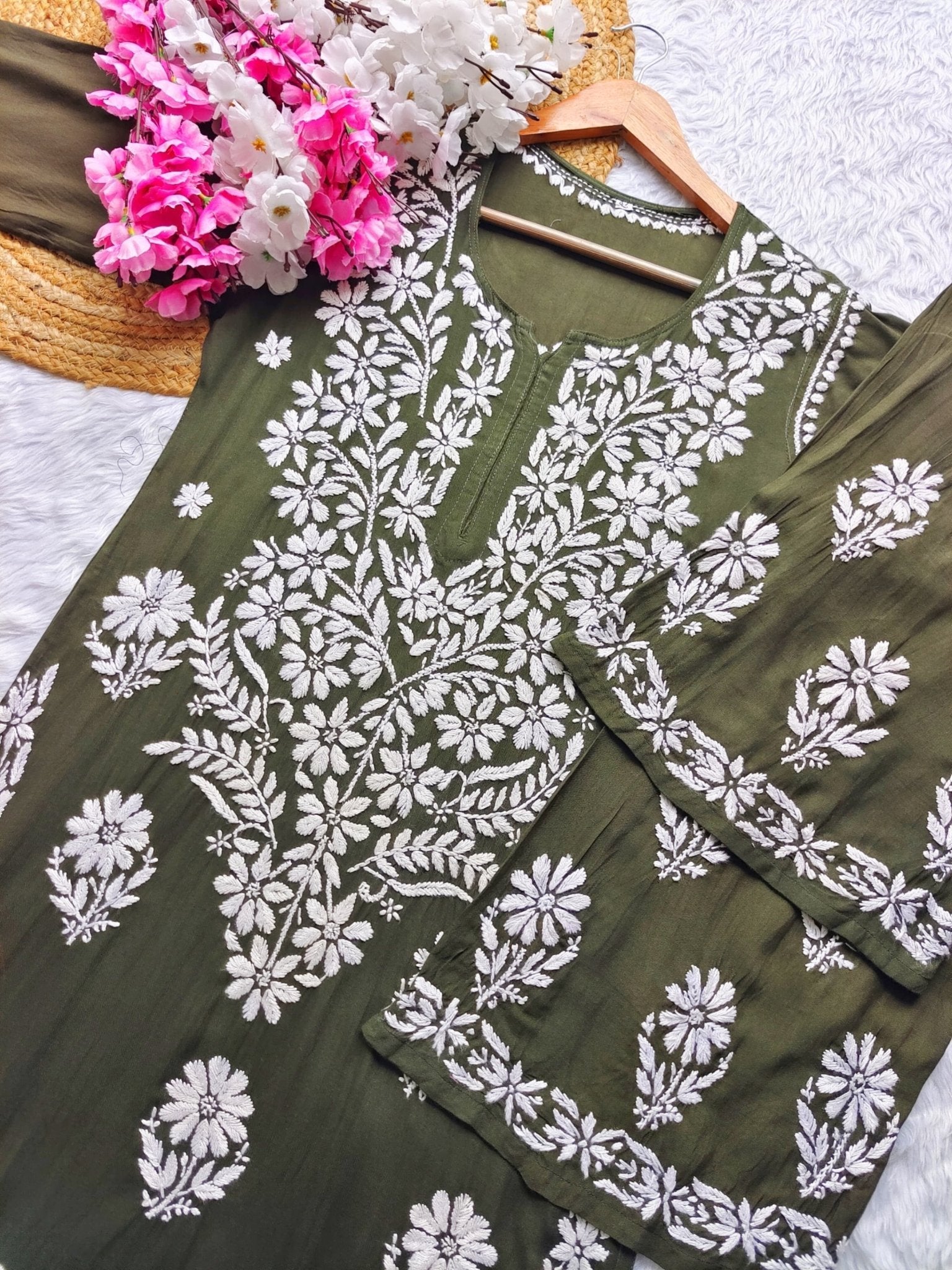Chikankari Flower Embroidered sets - Chikankari official