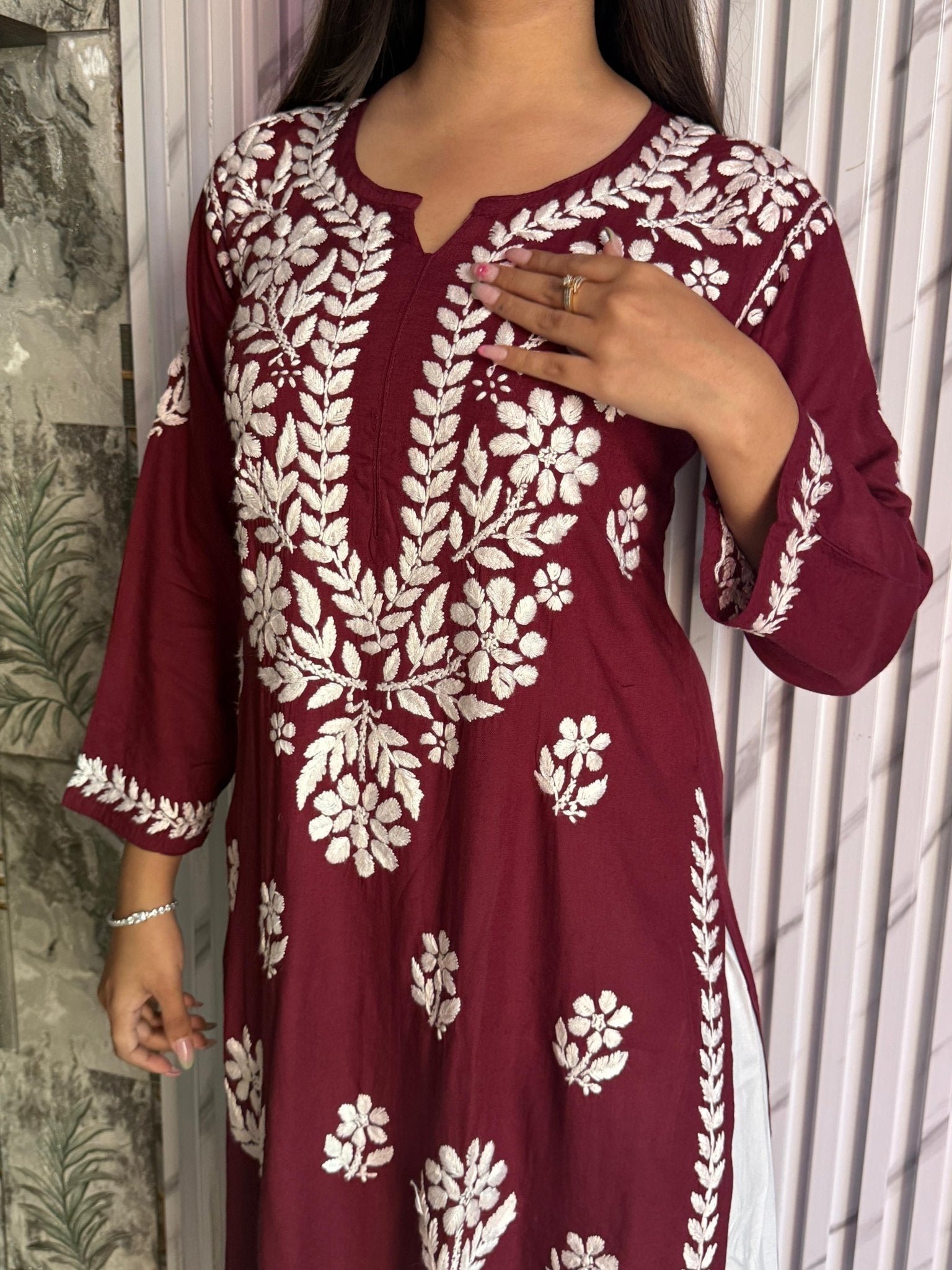 Chikankari rayon kurti