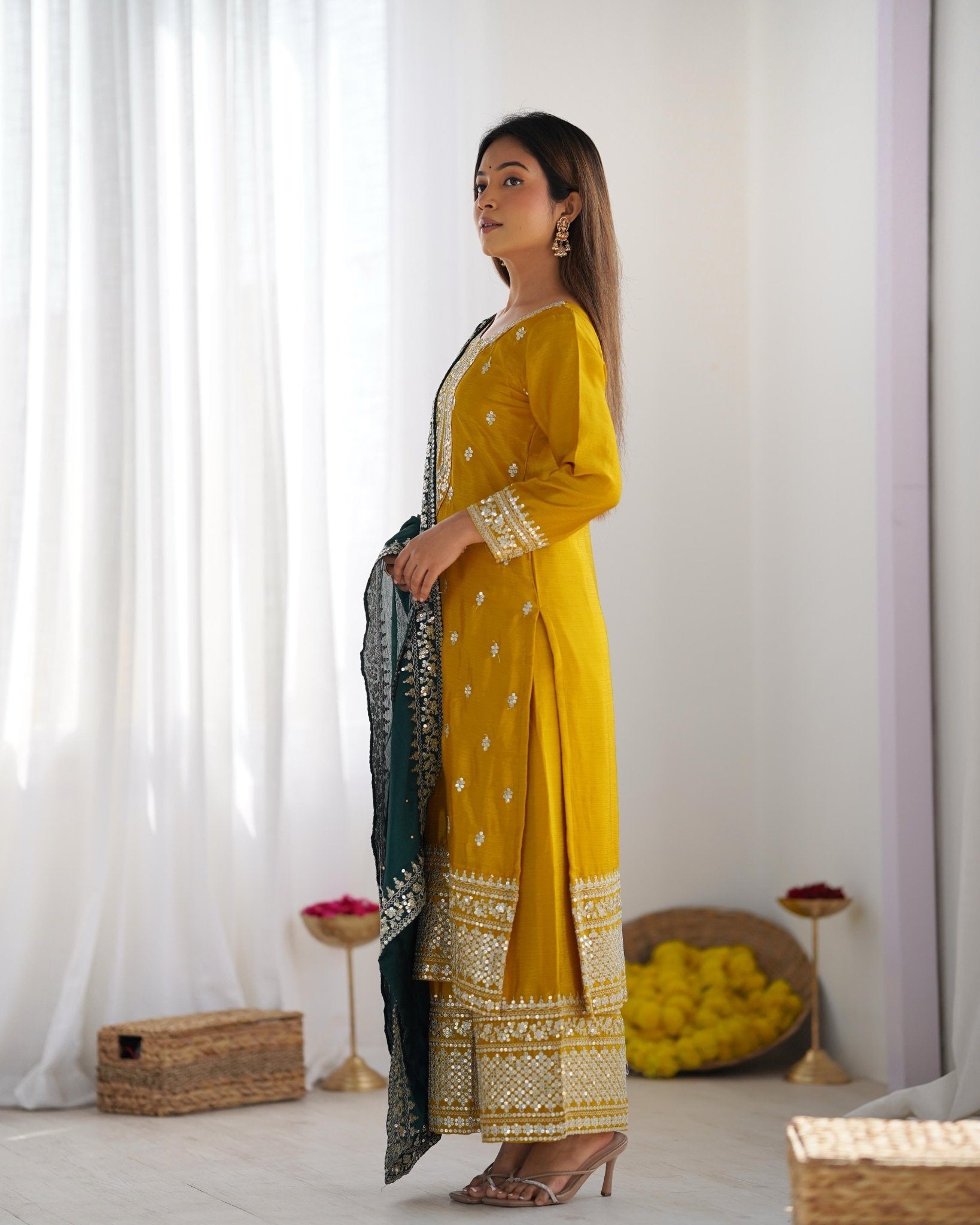 Chinom Heavy embroidery Festive sequence work 3pc Set - Chikankari official