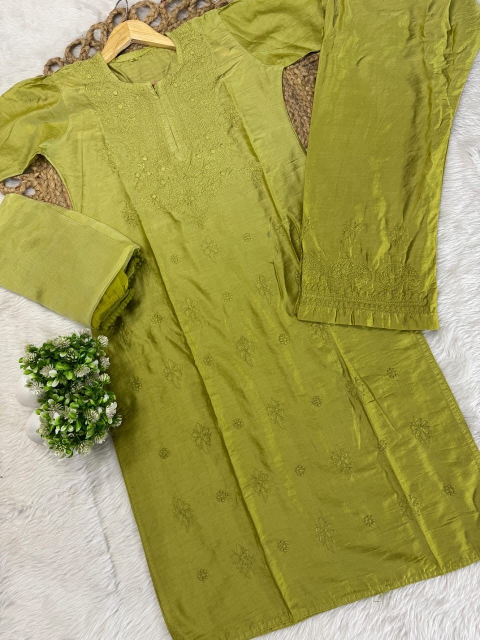 Concept In chanderi kurti with chanderi machine palazo - Chikankari official