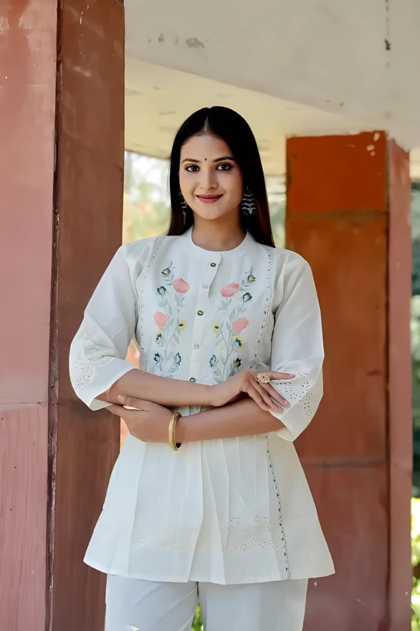 Cotton chikankari embroidered top with pants court set - Chikankari official