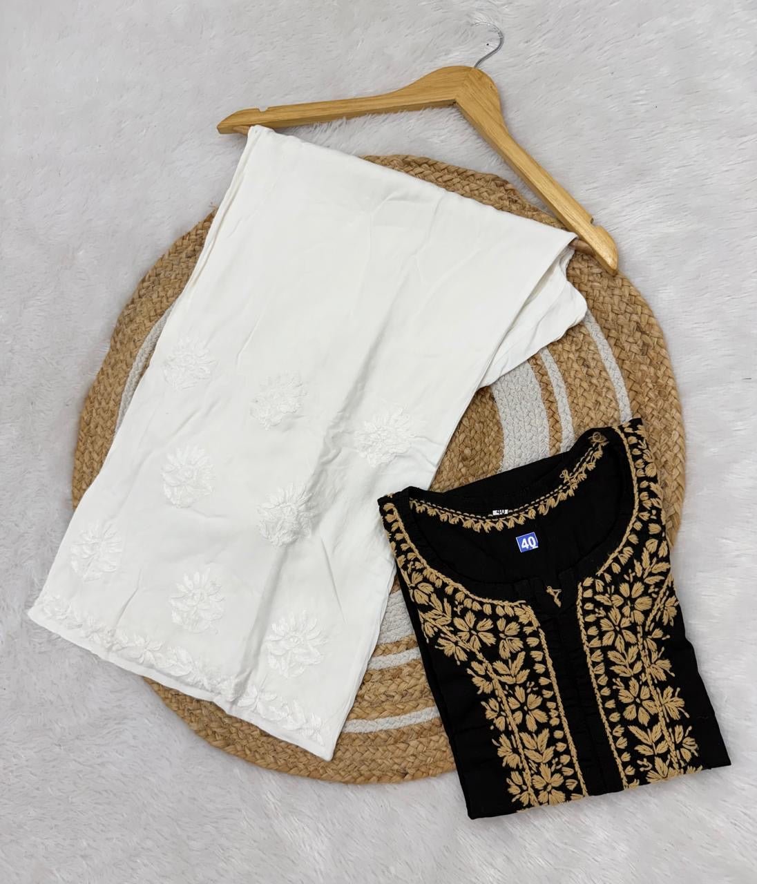 Cotton short color thread Top - Chikankari official