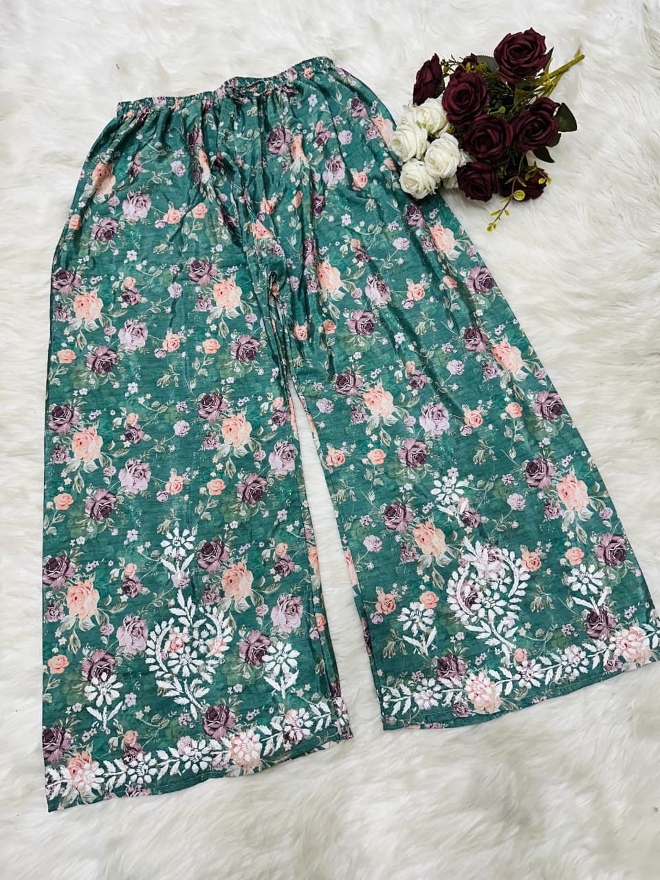 Crape soft Fabric Mul embroidered combo - Chikankari official