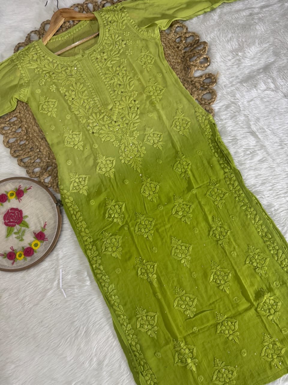 Dual Ombre Viscose Muqaish Handwork Kurta - Chikankari official