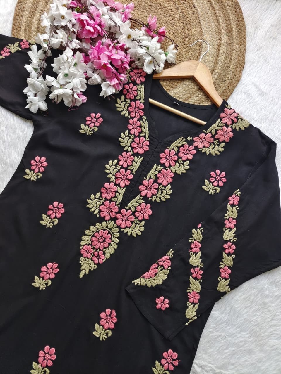Dual thread Black Long Kurta - Chikankari official