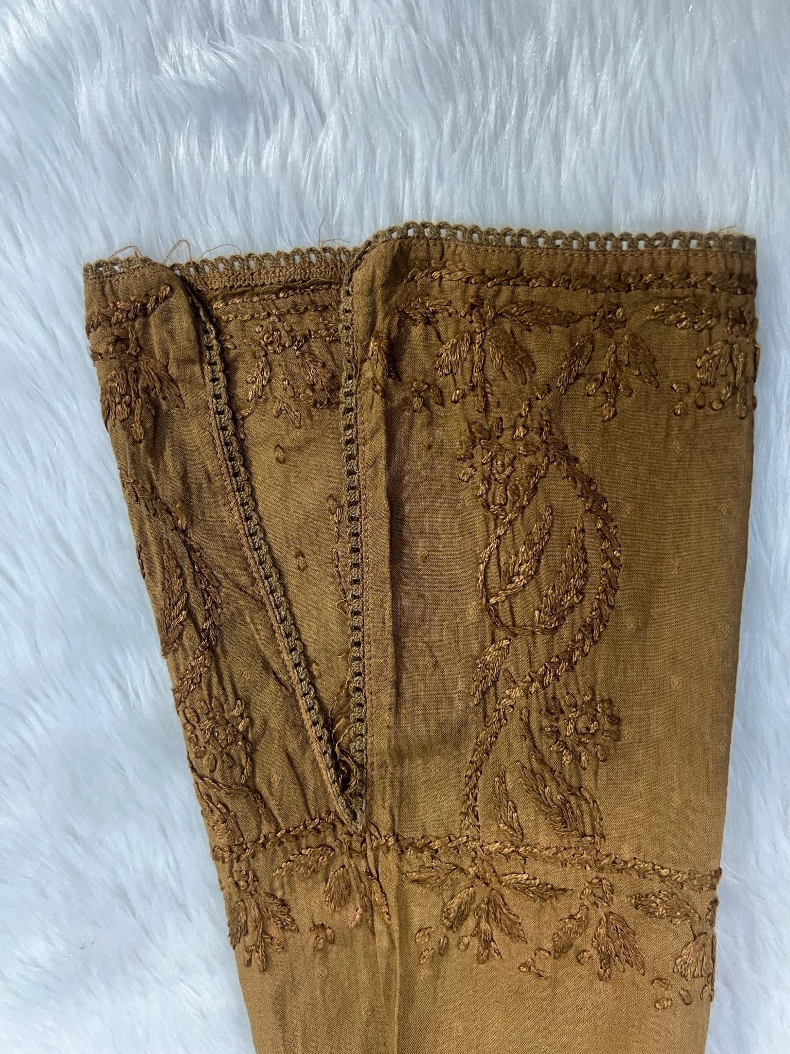 Dyeable Premium Ombre Shades Dobby Cotton with Crochet Border Tanya Special - Chikankari official