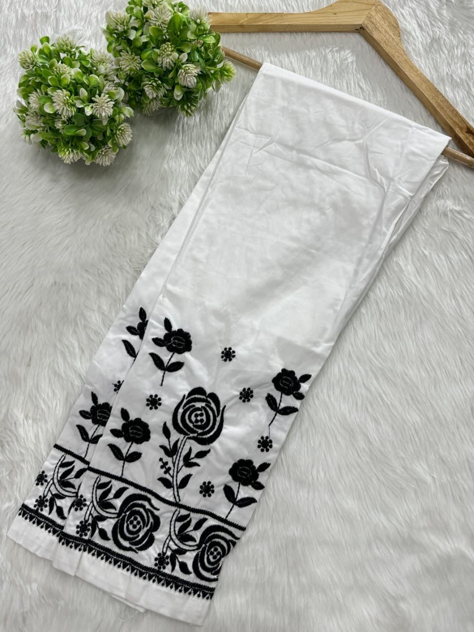 Exclusive Chikankari B&W Combo - Chikankari official