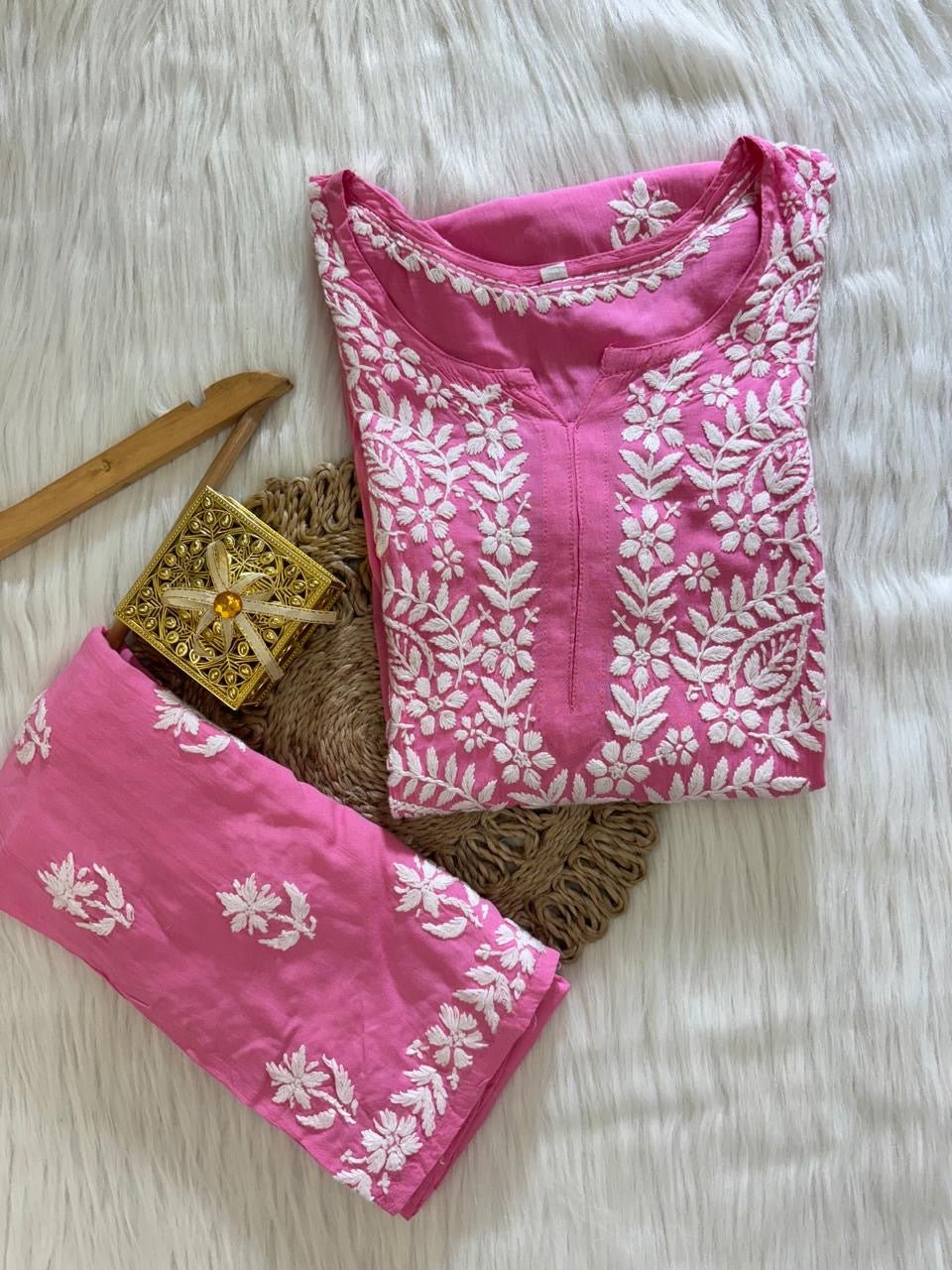 Exclusive heavy handcrafted Modal Combo - Chikankari official