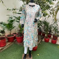 Exclusive Mul print Latest kurta - Chikankari official