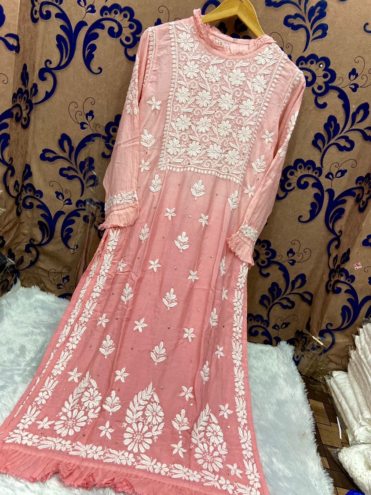 Fancy Musleen pure 3D silk - Chikankari official