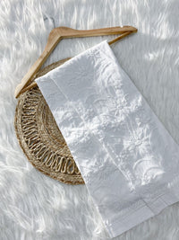 Fine Handcrafted Embroidery Bottom Speical - Chikankari official