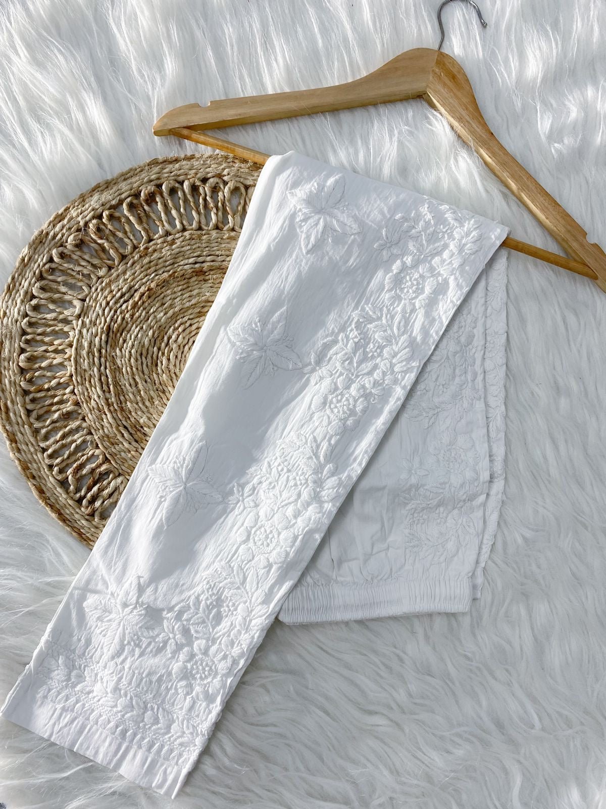 Fine Handcrafted Embroidery Bottom Speical - Chikankari official