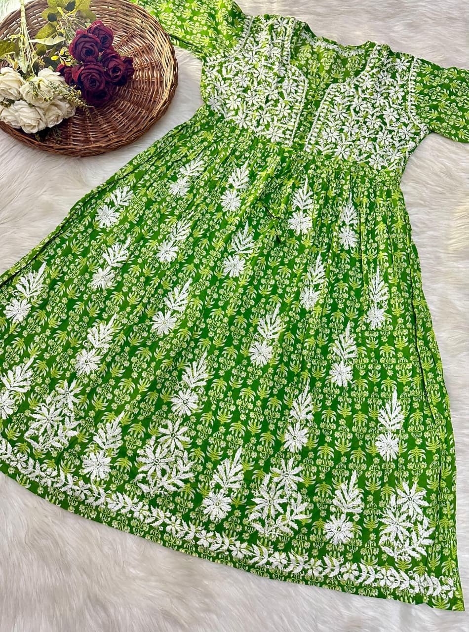 Flower Printed mul mul gown - Chikankari official
