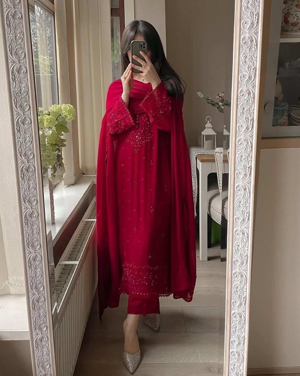 Georgette embroidered Fully worked suit Set - Chikankari official