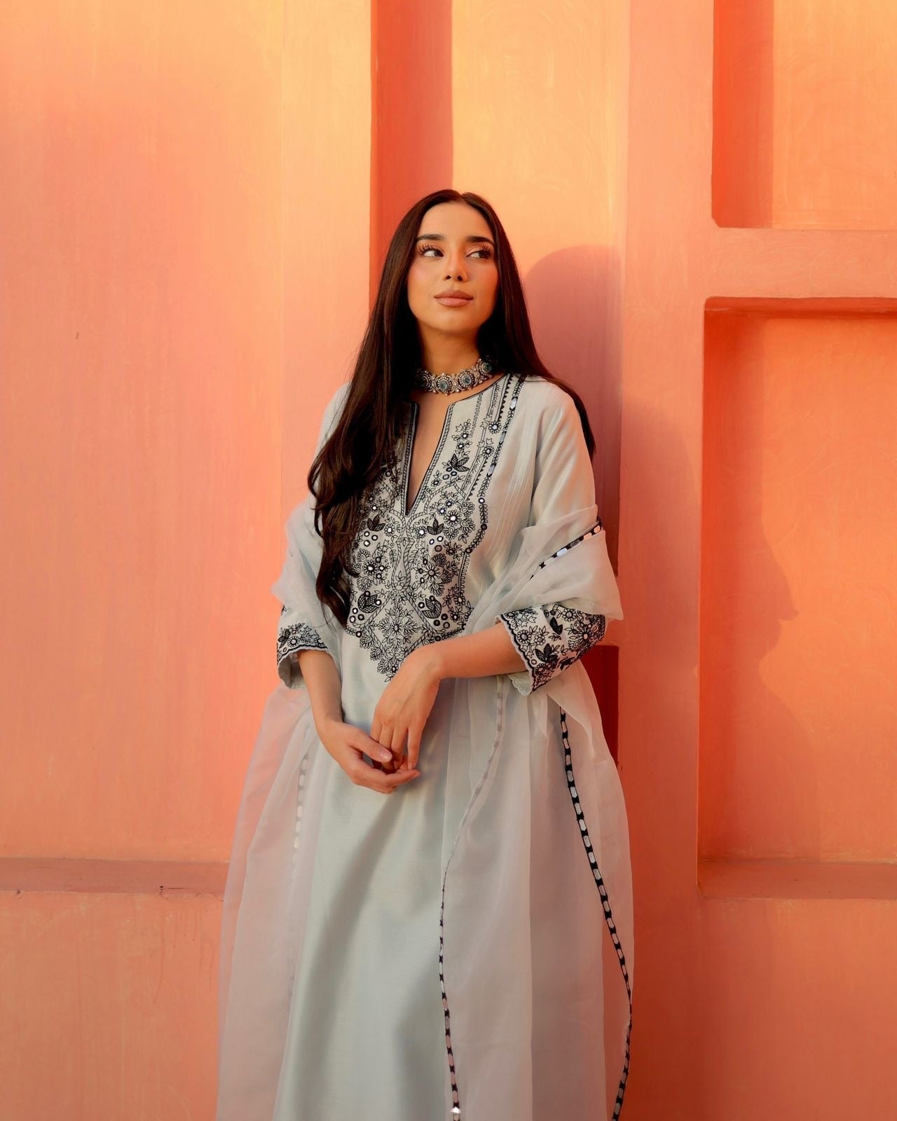 Georgette Light Work 3pc Set - Chikankari official