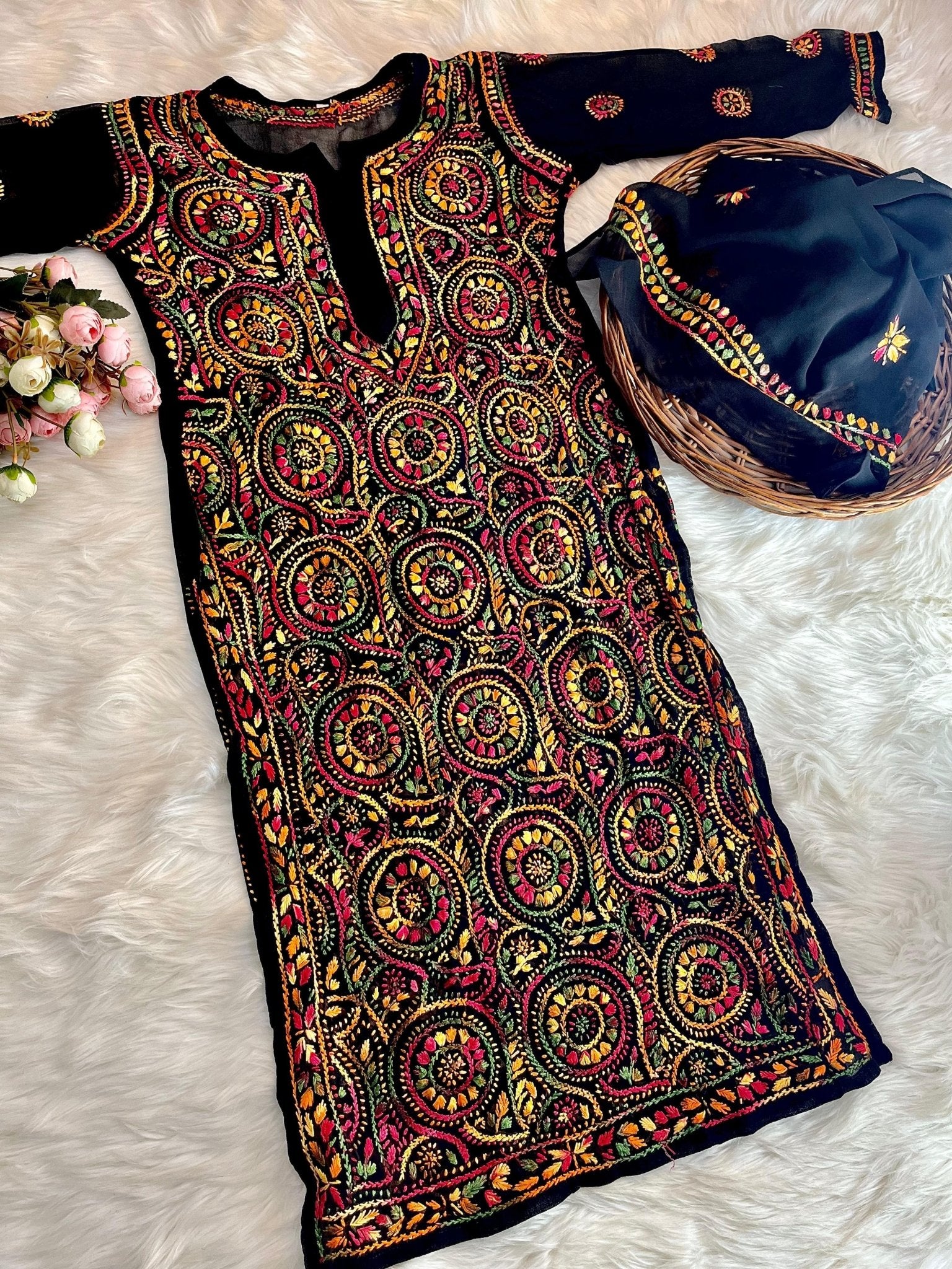 Georgette Multi Thread Ring Jaal kurti & Dupatta - Chikankari official
