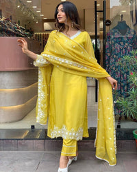 Georgette with Full inner - Chikankari official