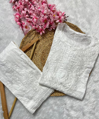Ghaspatti Dyed Handcrafted Short Top - Chikankari official