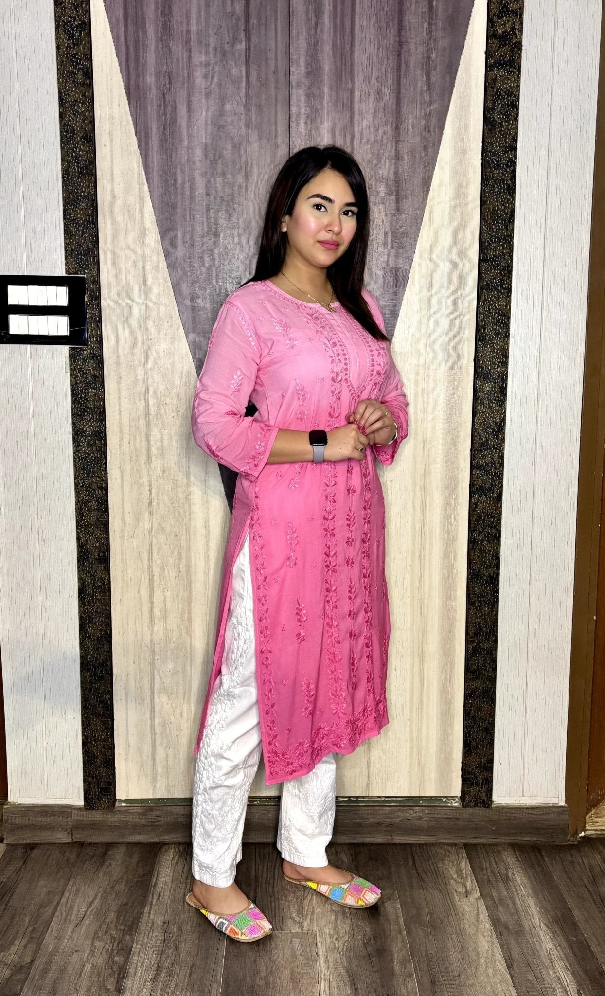 Ghass Patti Chadi Hand Work Dual Shades Kurti & Lycra Stechble Pant - Chikankari official