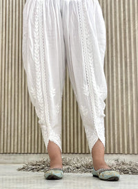 Ghass patti Hand Work sleevless Rayon long top - Chikankari official