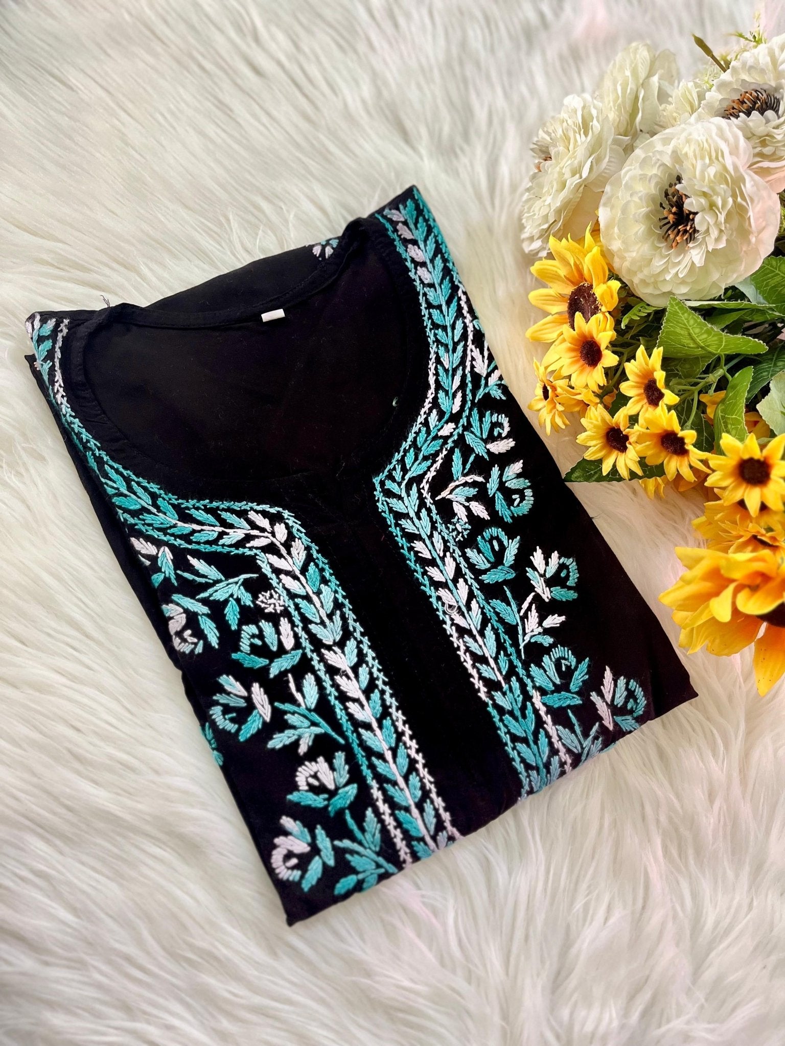 Grace Comfy & Classic Kurta - Chikankari official