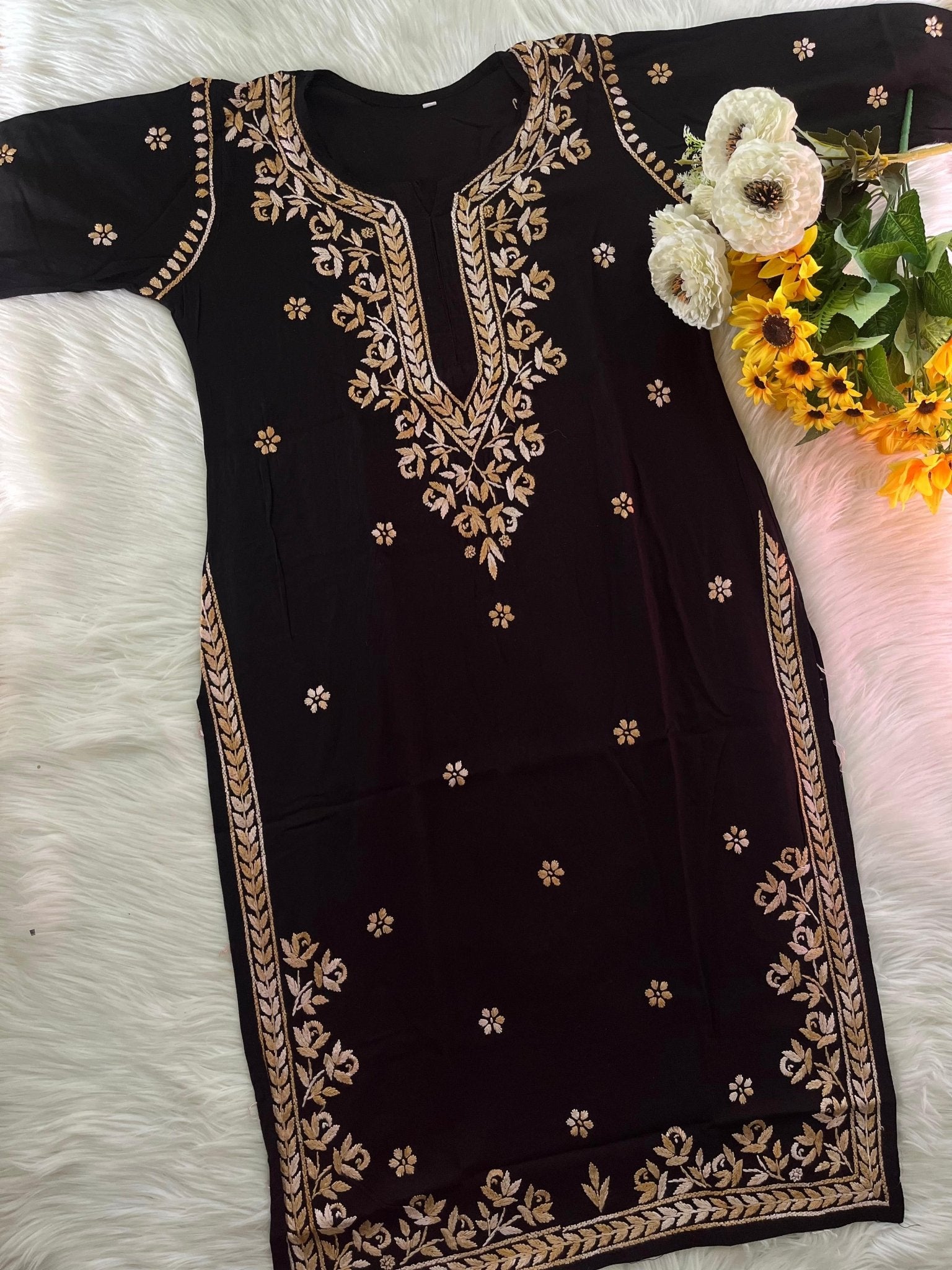 Grace Comfy & Classic Kurta - Chikankari official