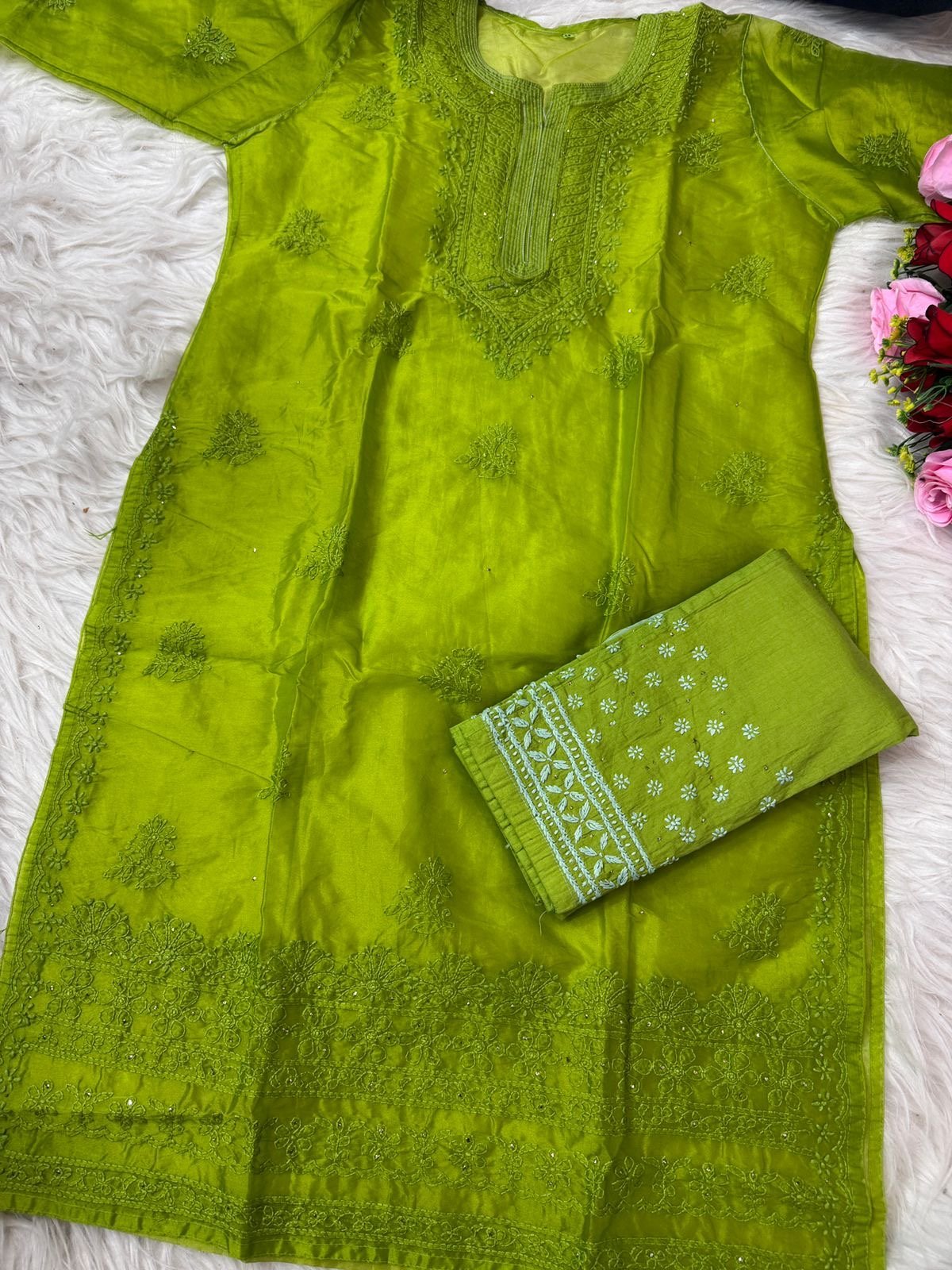 HALDI /MEHENDI PARTYWEAR SPECIAL Bakhiya work Organza With inner Combo