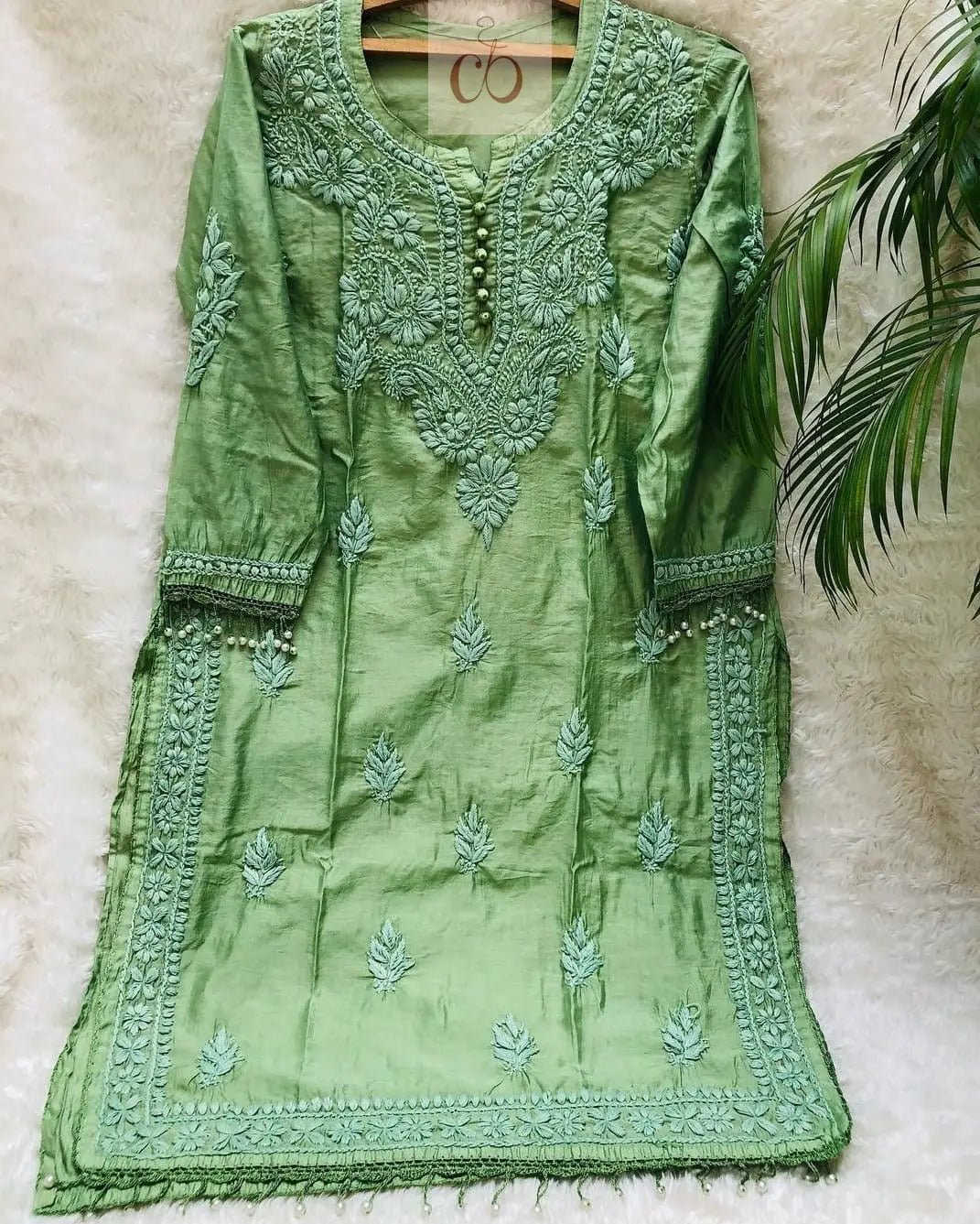 Hand Craft Resham article - Chikankari official