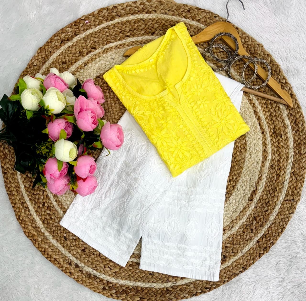 Handworked Ghasspatii 2pc Set - Chikankari official