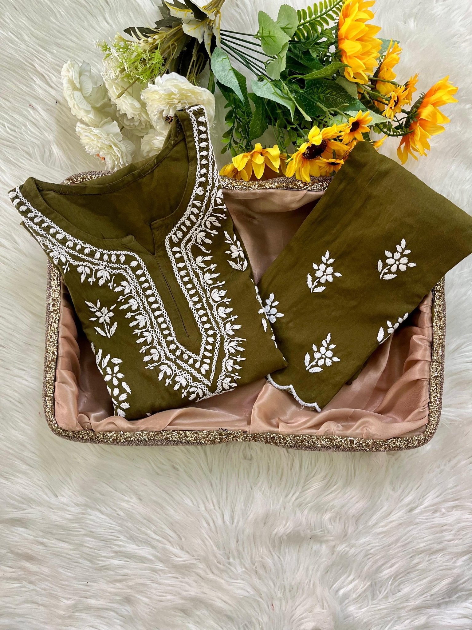 Hayaat Designer Cut Work Set - Chikankari official