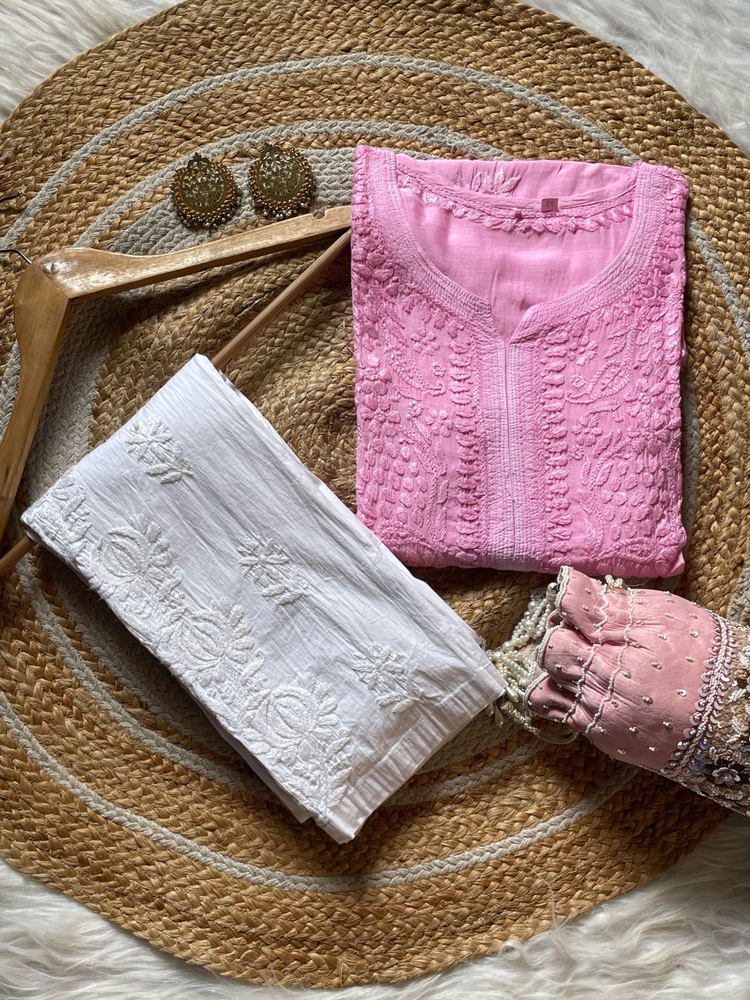 38 / baby pink