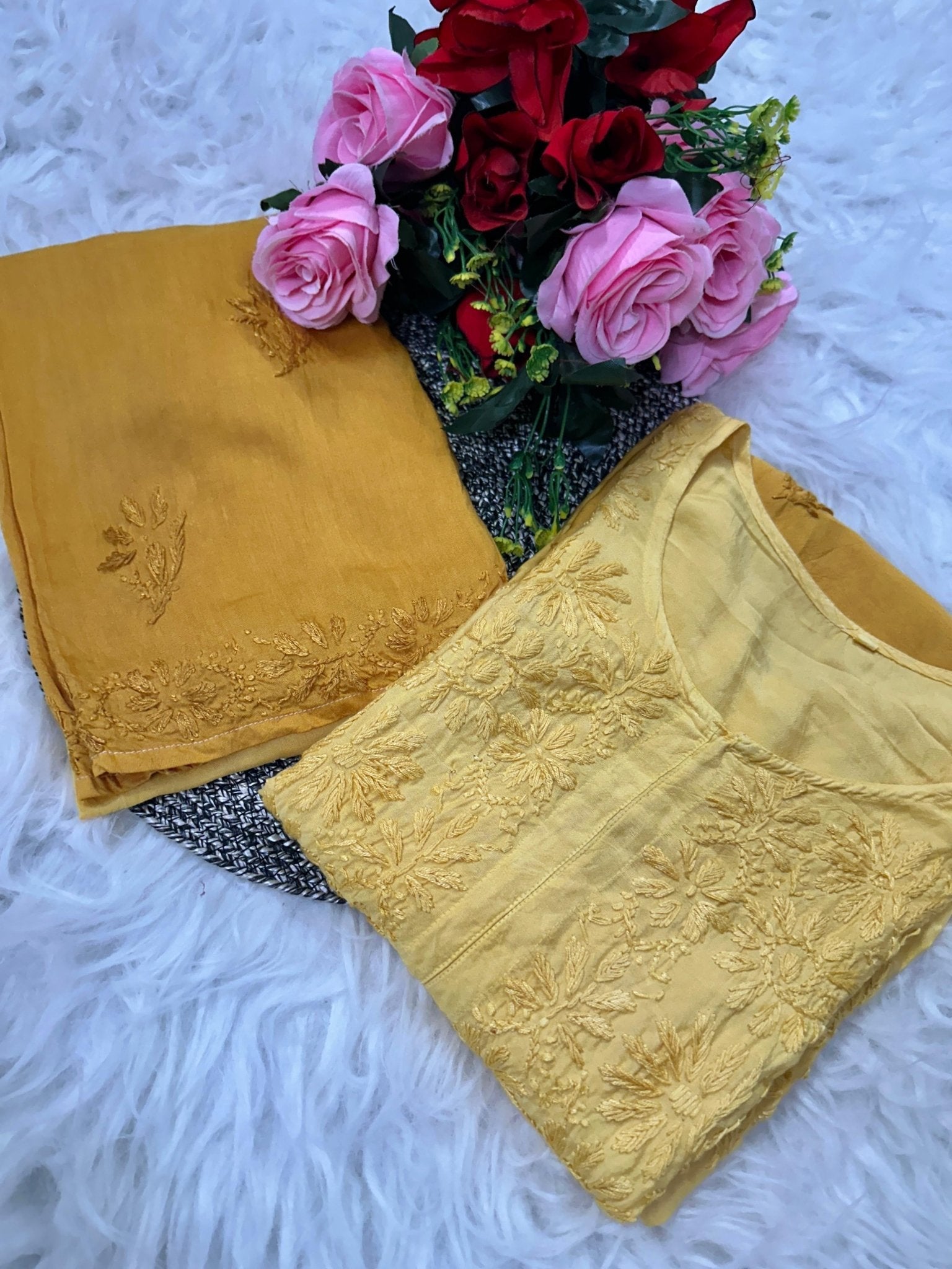 38 / mustard