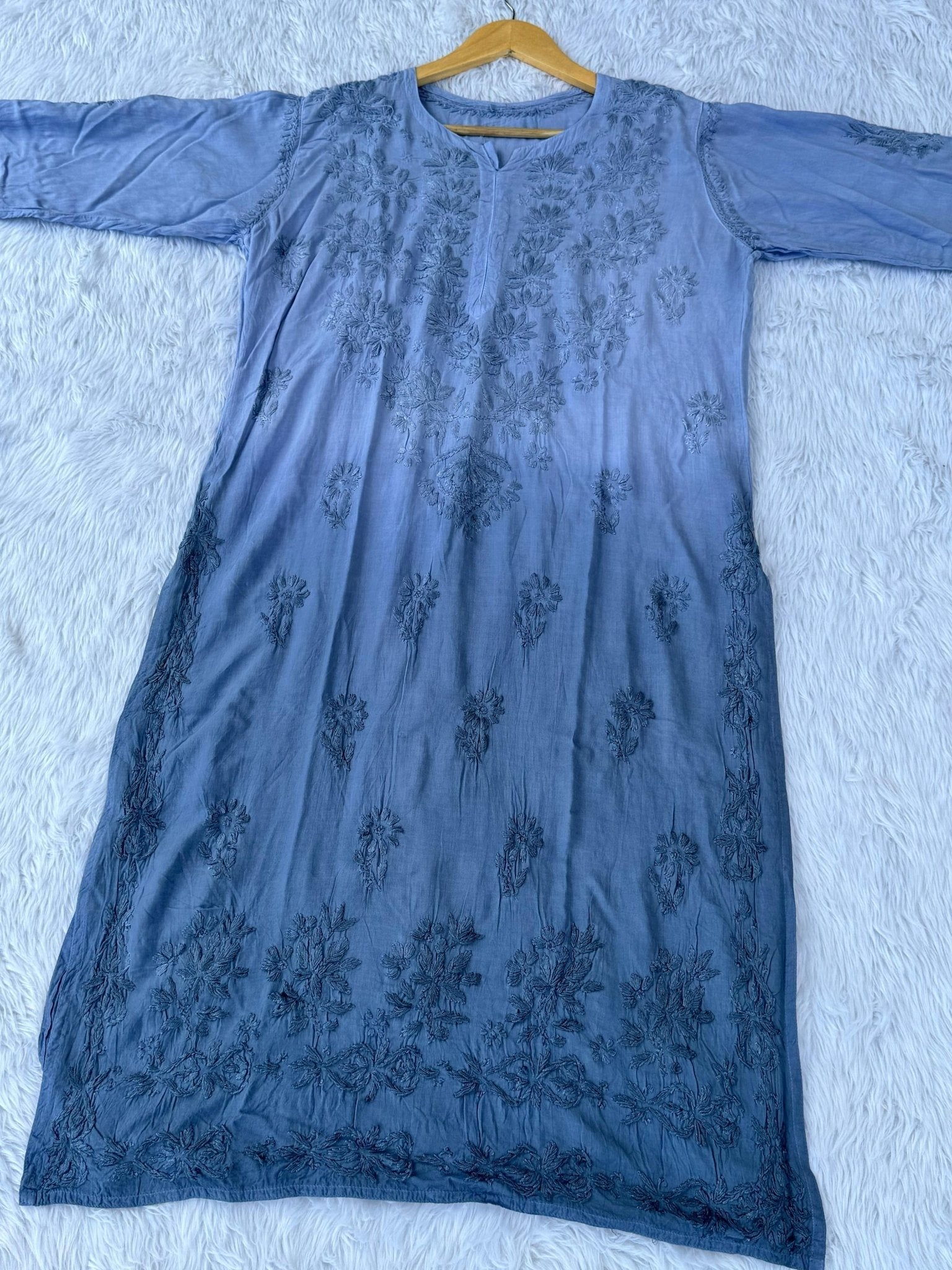 Heavy Daman Buta Dual Shade Modal Dyed kurtis - Chikankari official
