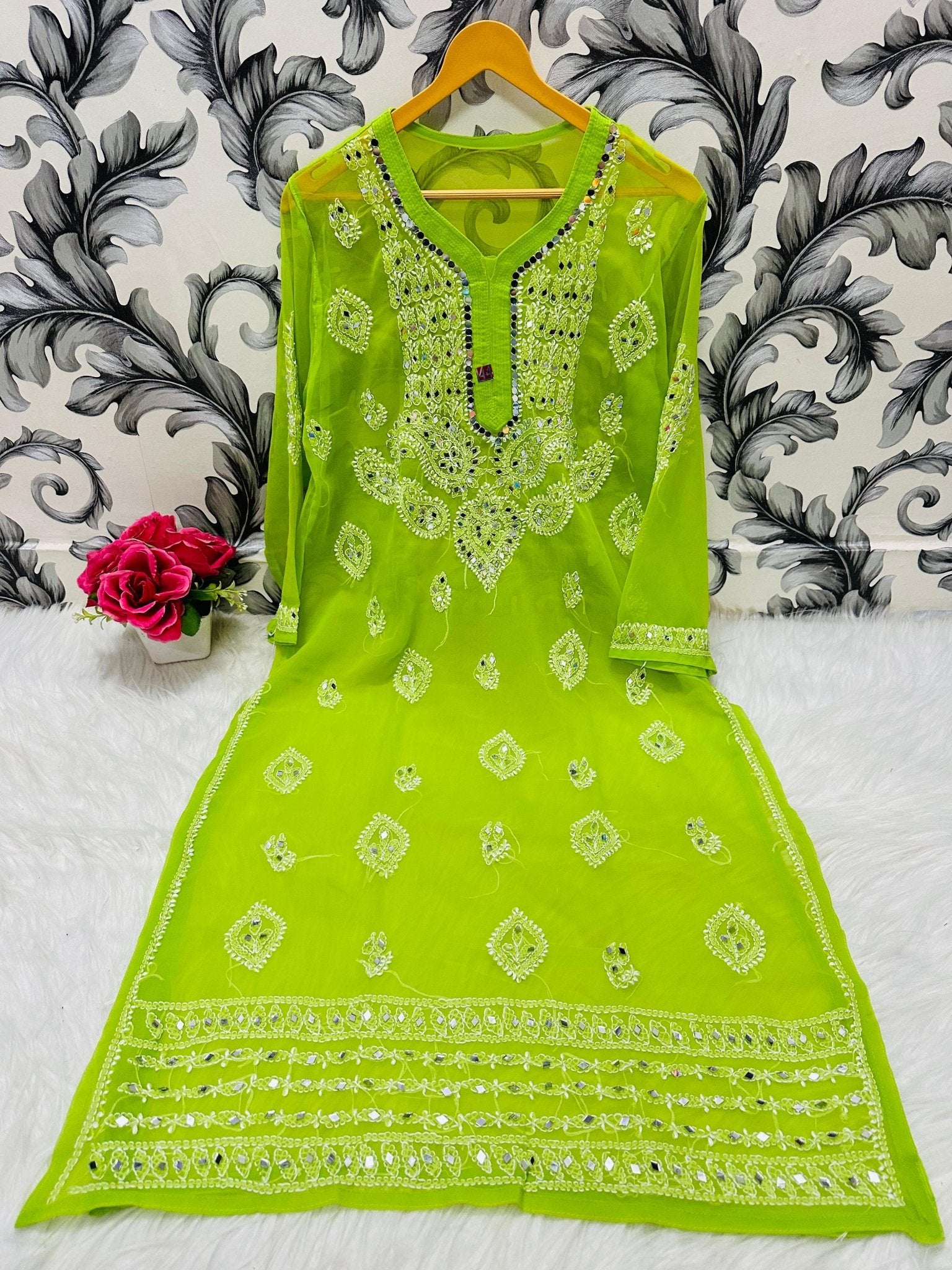 Heavy Gala Daman Mirror Kurta with inner - Chikankari official
