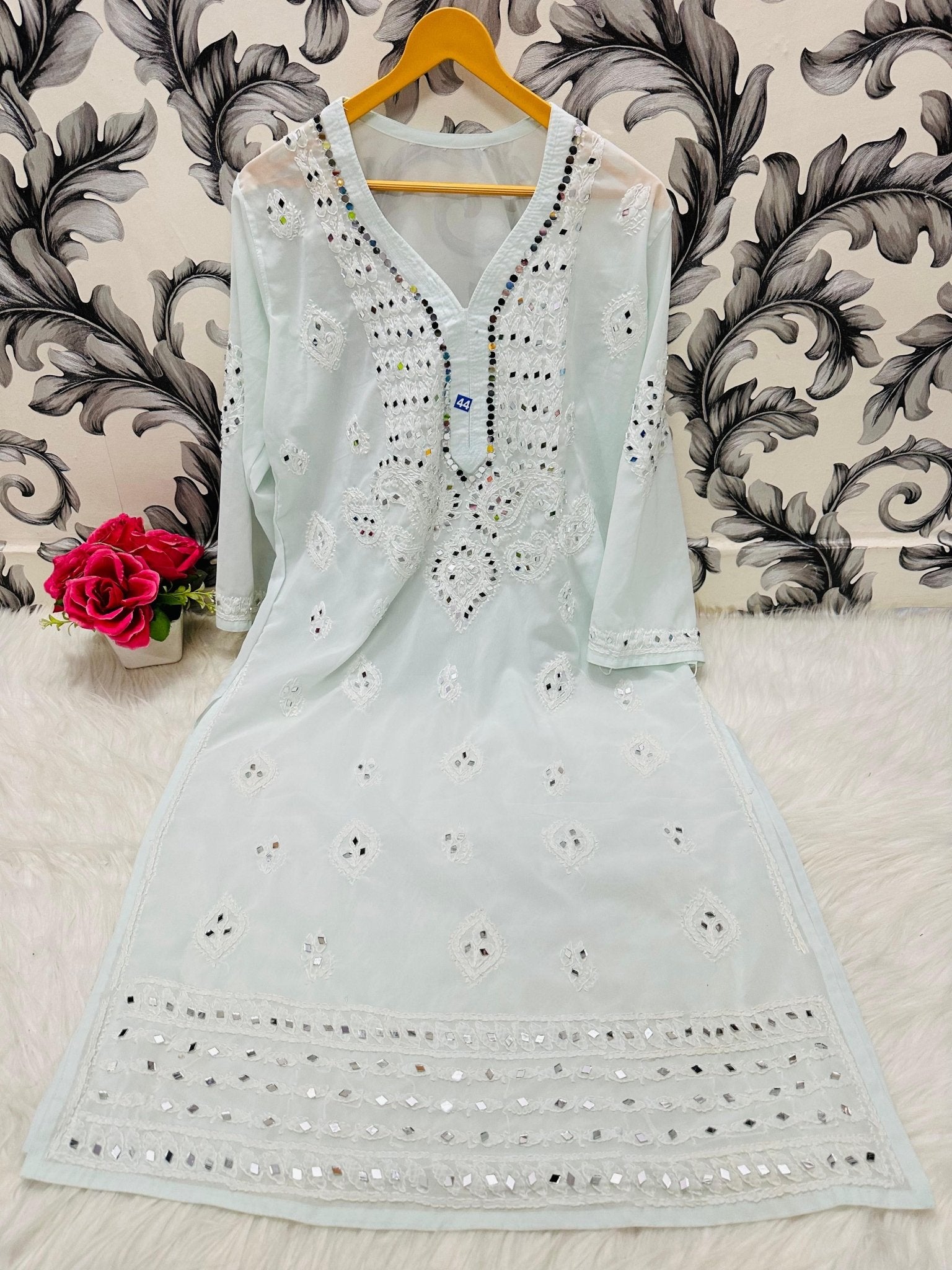 Heavy Gala Daman Mirror Kurta with inner - Chikankari official