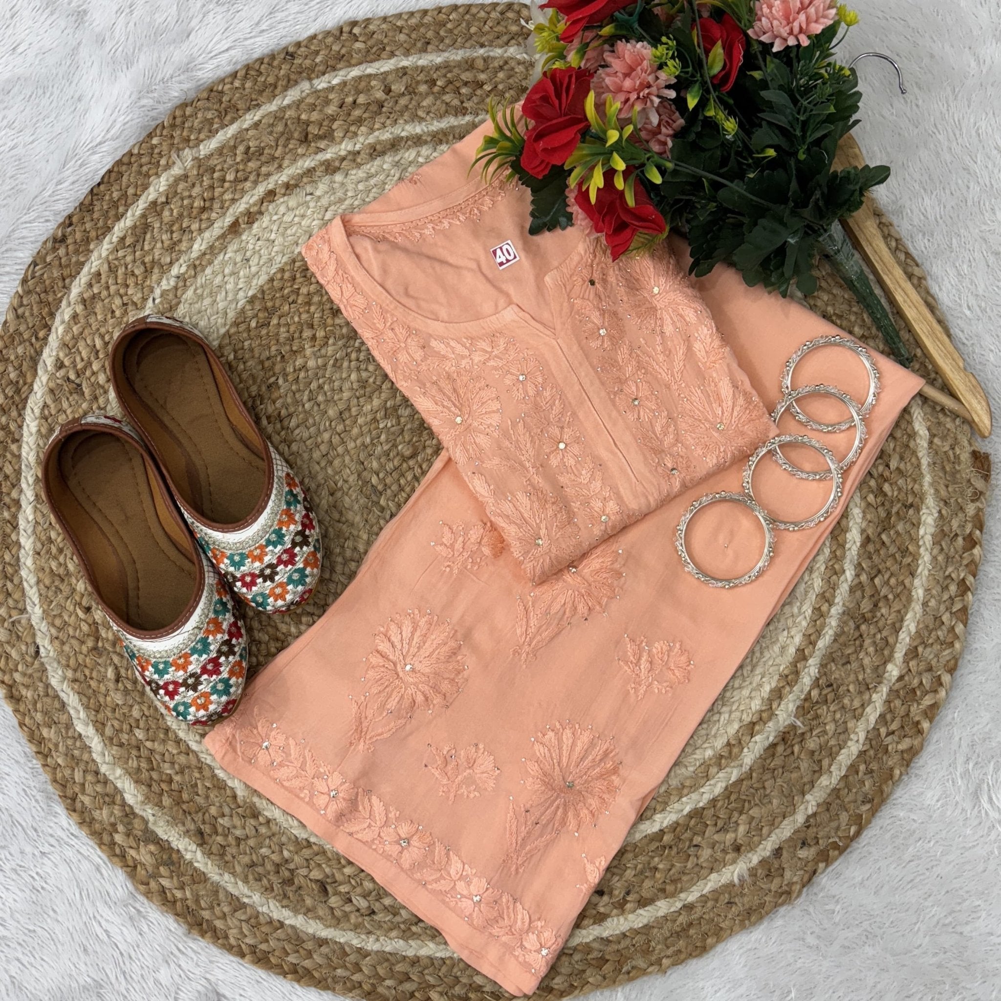 36 / peach