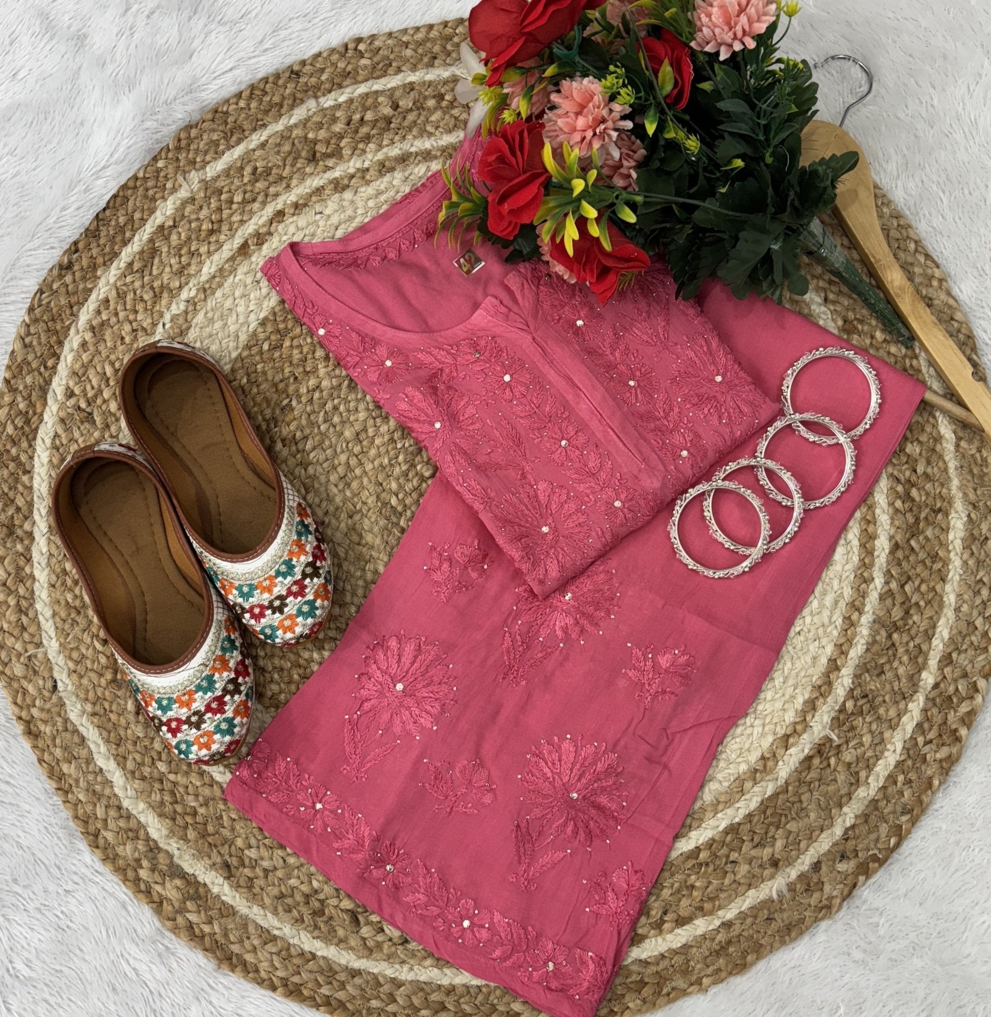 36 / pink