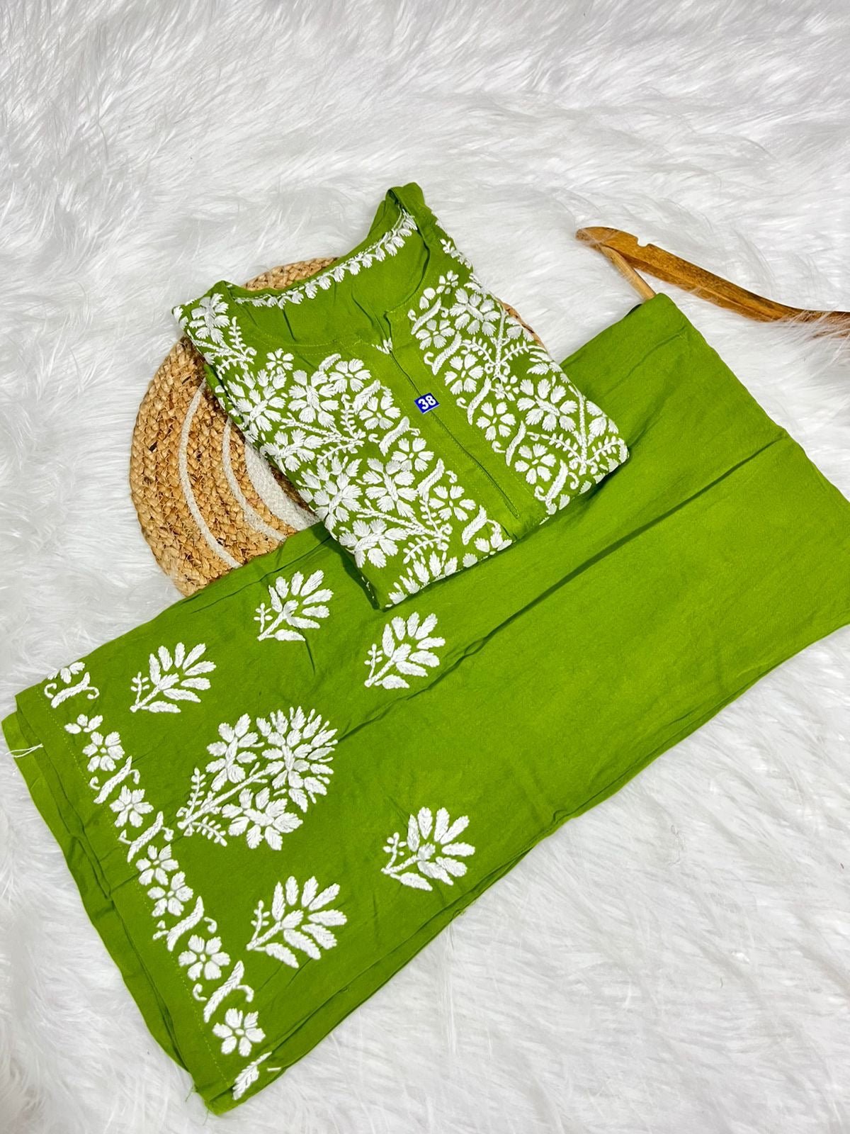 Heavy Rayon chikankari Kurta Plazzo - Chikankari official