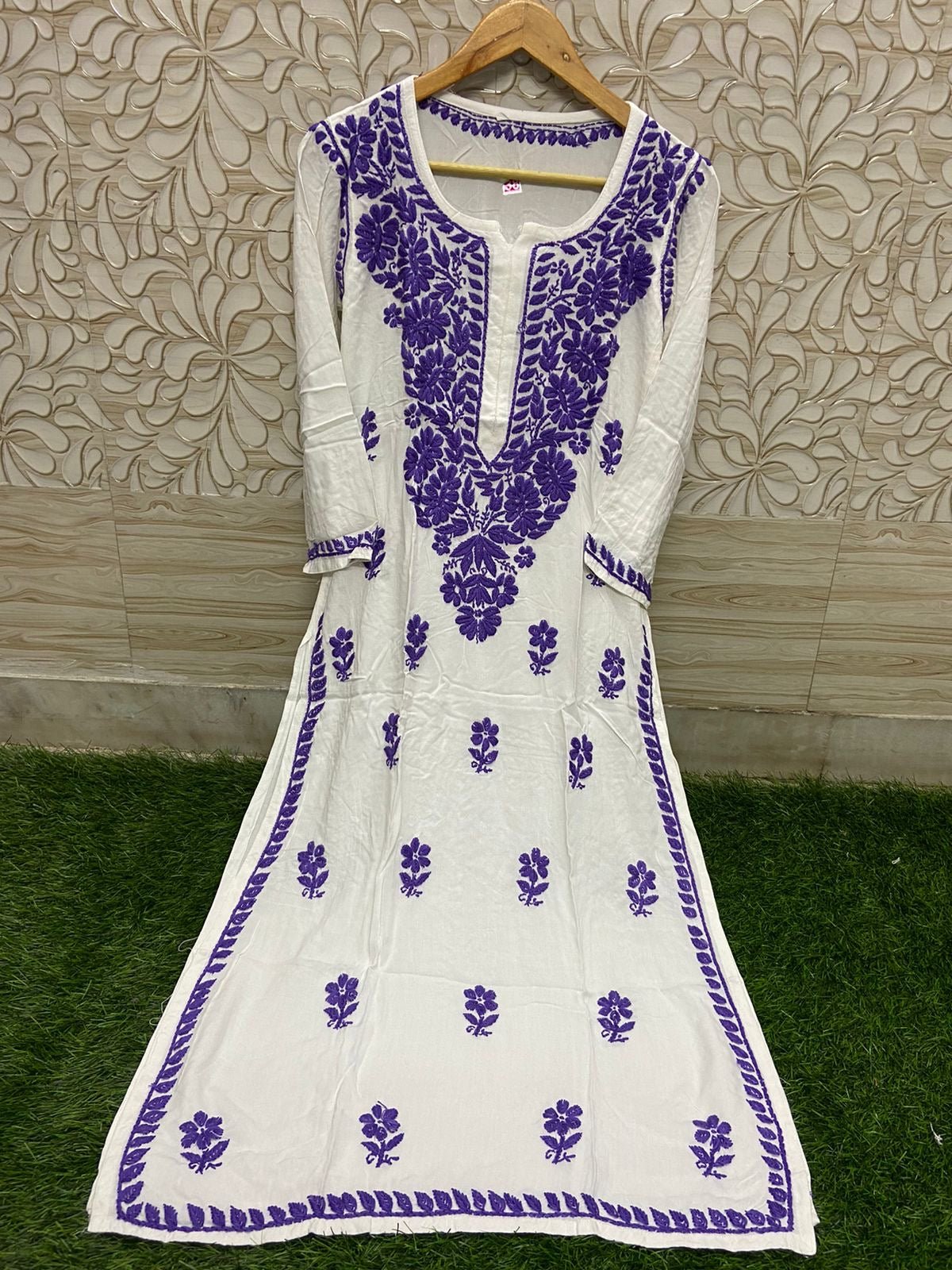Heavy Rayon Cotton Kurti with Lycra pant - Chikankari official