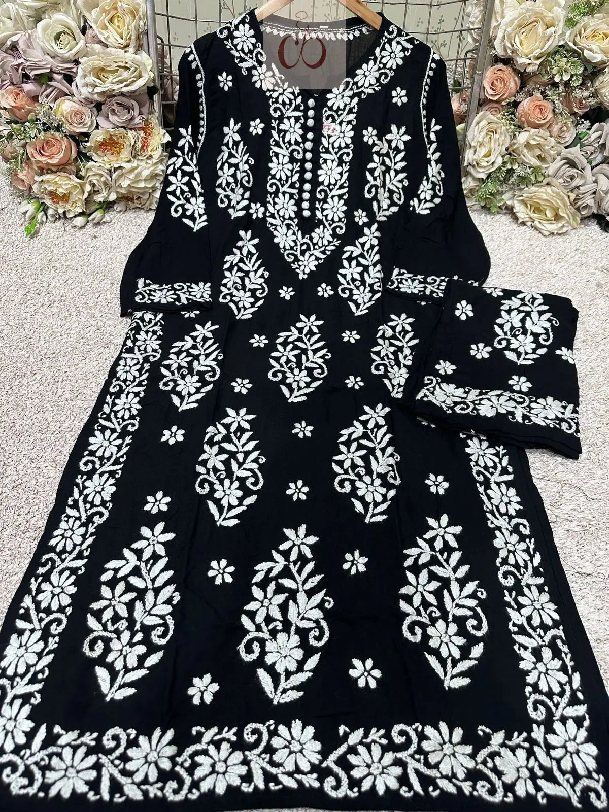 Heavy Work Big Buta Modal Plazo set - Chikankari official