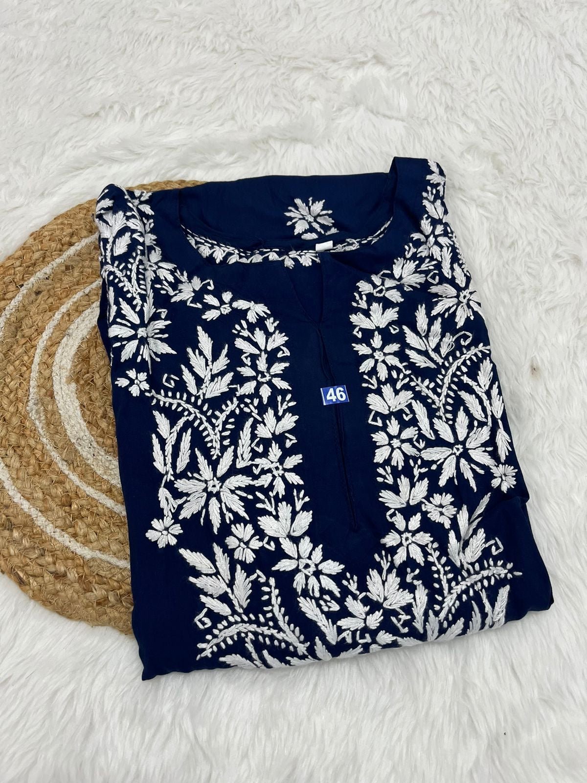 38 / navy blue
