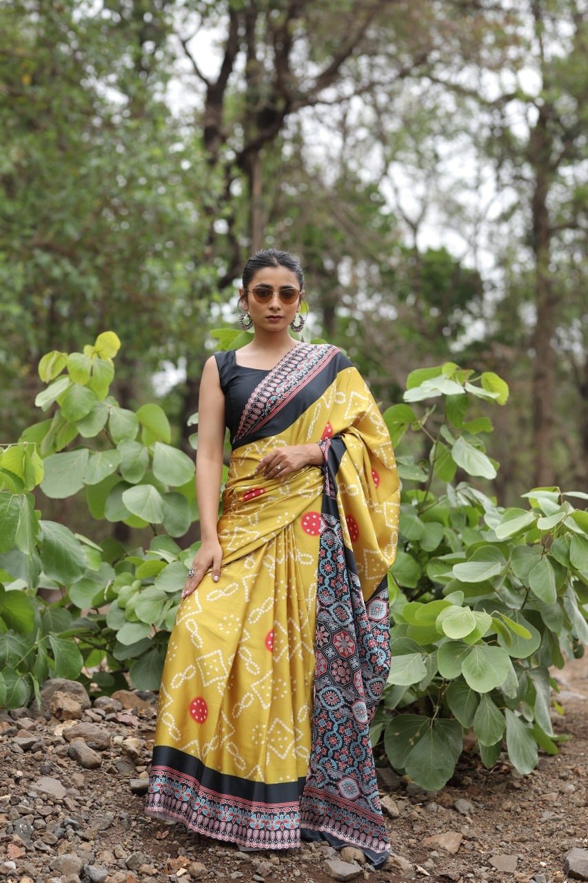 Japan satin Saree 6:30 meter - Chikankari official