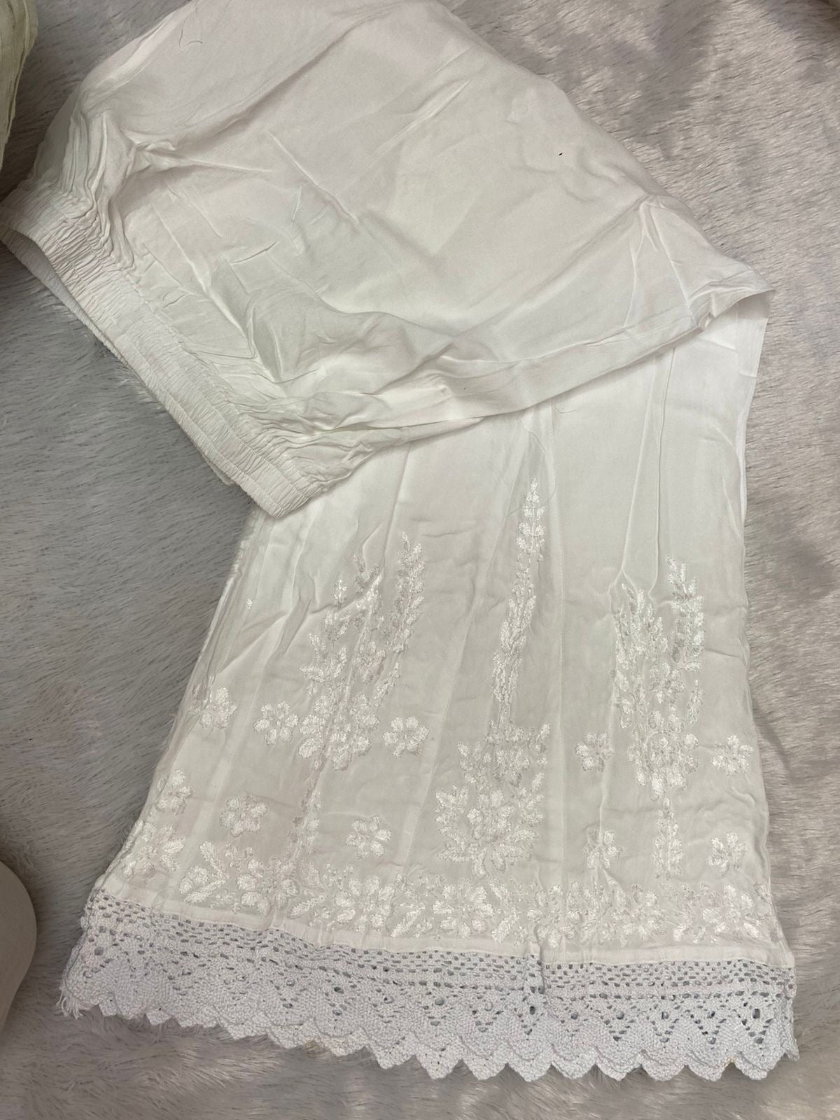 Kalidar Plazzo finest lace Handwork - Chikankari official