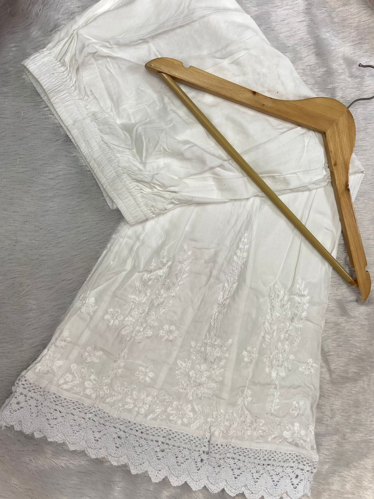 Kalidar Plazzo finest lace Handwork - Chikankari official